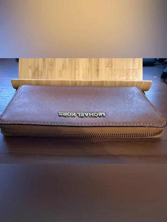 Michael Kors Cognac Saffiano Zip Wallet - Picture 4 of 8